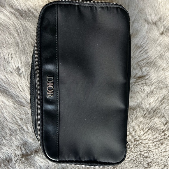 DIOR cosmetic bag - Picture 2 of 11